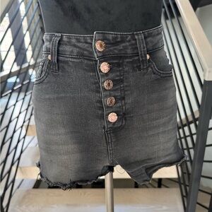 New Guess Black Denim High-Waisted Button-Up Shorts